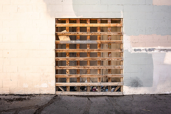 Pallet In Wall