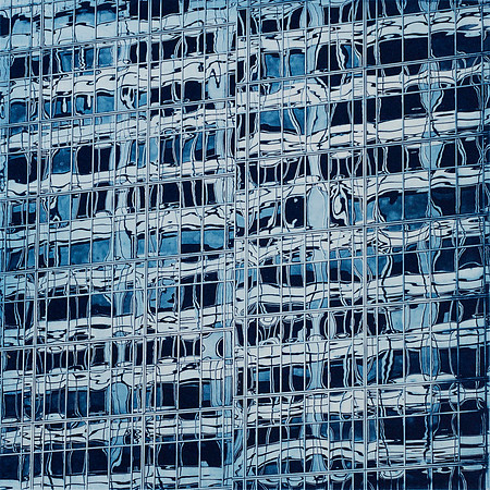 "Liquid Skyscraper"