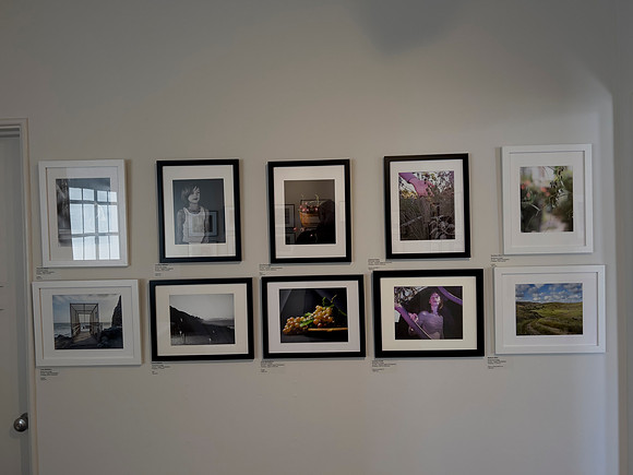 2022-student-photography-exhibit_017_52193419496_o
